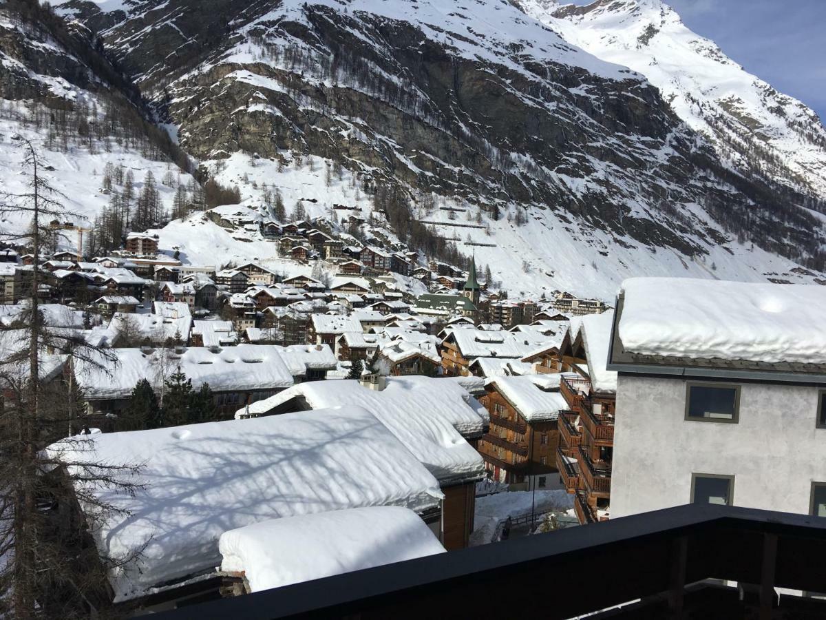 Apartamento Haus Colmar Zermatt Exterior foto